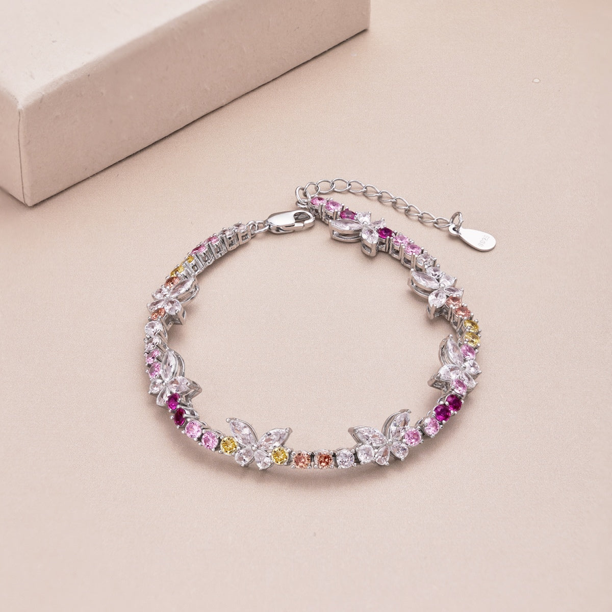 [Rose Jewellery]Ornate Colorful Butterfly Shape Round Cut Daily Bracelet