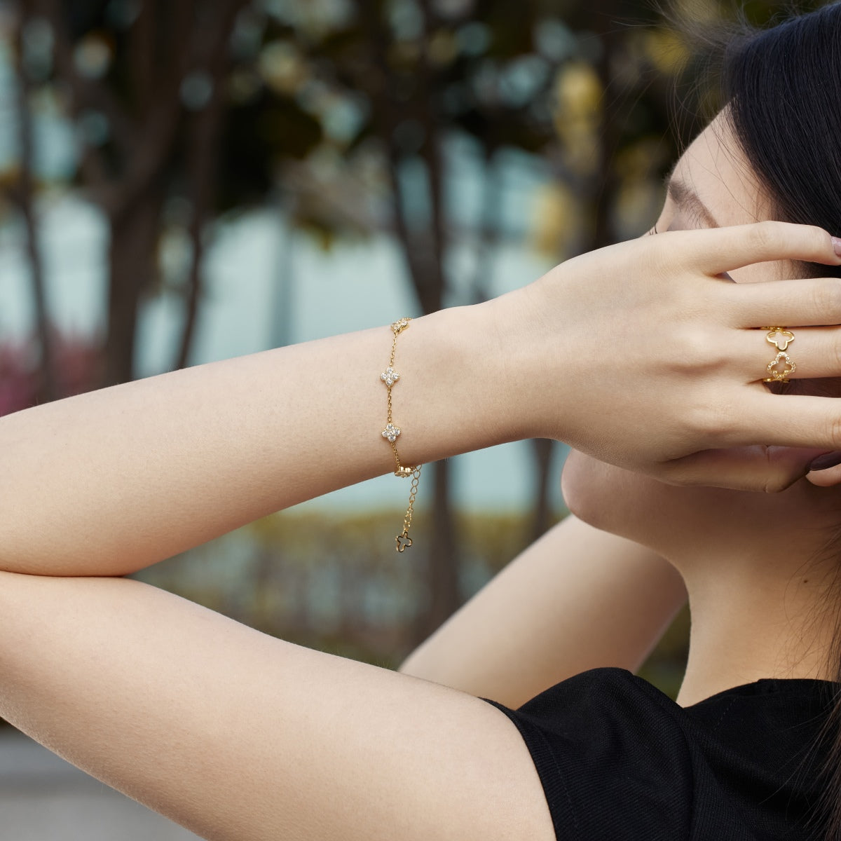 [Rose Jewellery]Four-Leaf Clover Hollow Butterfly Bracelet