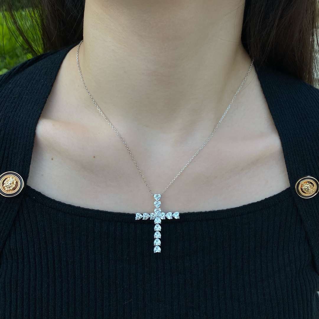 [Rose Jewellery]Radiant Cross Shape Necklace