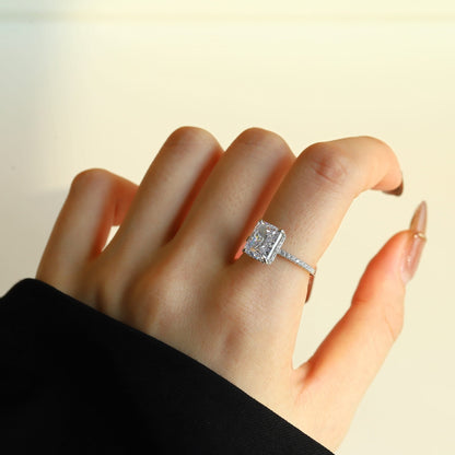 [Rose Jewellery]4.0 Carat Luxurious Engagement Ring