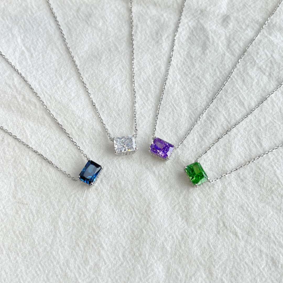 [Rose Jewellery]Luxurious Square Shape Colorful Necalack