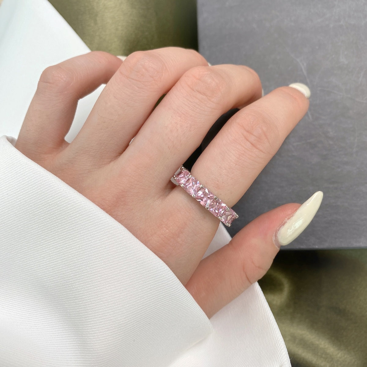 [Rose Jewellery]Elegant Princess Cut Tennis Ring