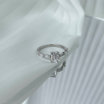 [Rose Jewellery]1.0 Carat Dainty Resplendent Radiant Cut Daily Ring