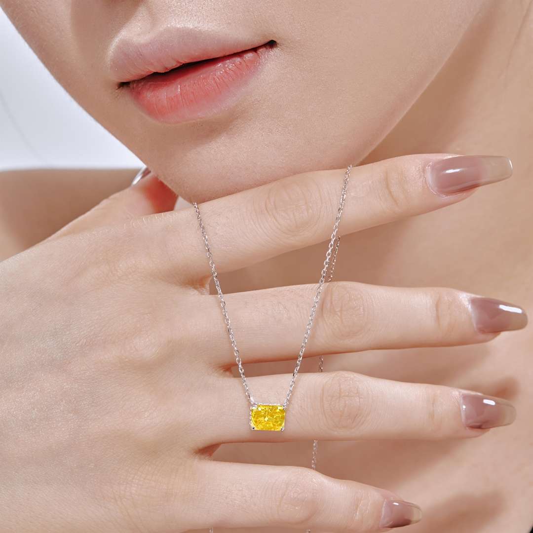 [Rose Jewellery]Luxurious Square Shape Colorful Necalack