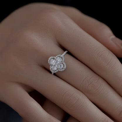 [Rose Jewellery]Luxurious Eternity Flower Shape Banquet Ring