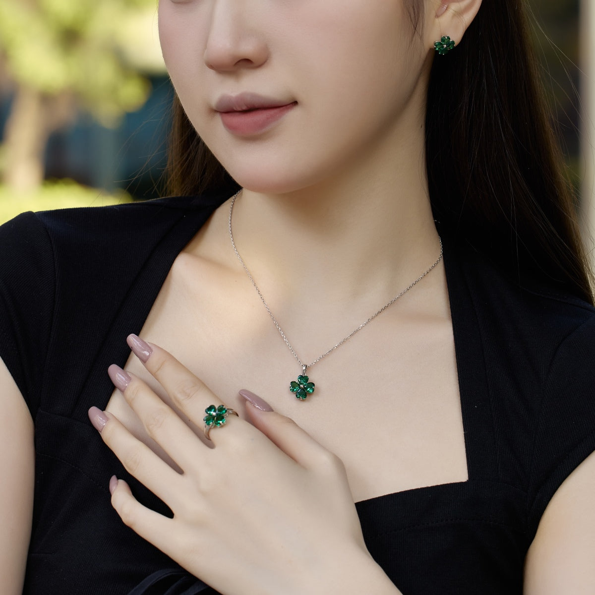 [Rose Jewellery]Heart-Shaped Four-Leaf Clover Bead Necklace