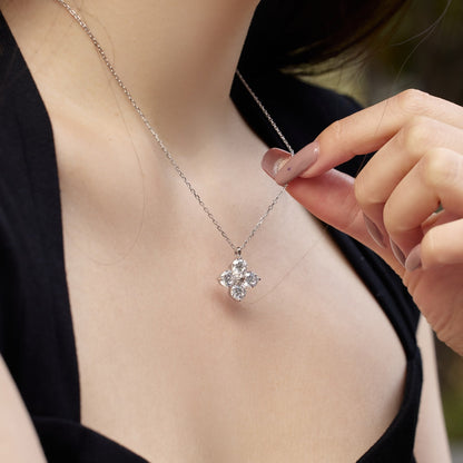 [Rose Jewellery]Four-Leaf Clover And Eight-Pointed Star Necklace