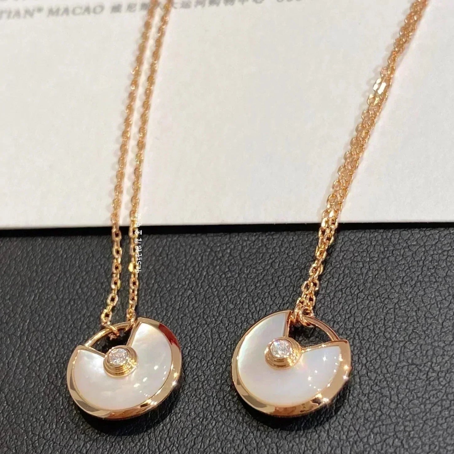 [Rose Jewellery]AMULETTE ROSE GOLD MOP NECKLACE