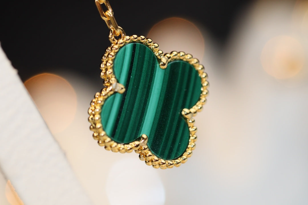 [Rose Jewellery]CLOVER EARRINGS GOLD MALACHITE DIAMOND 3 MOTIF