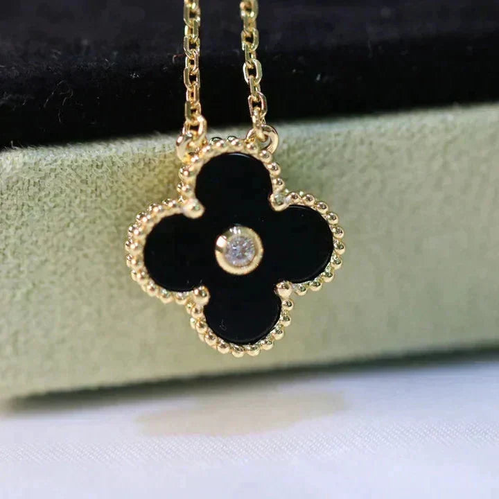 [Rose Jewellery]CLOVER 15MM DIAMOND ONYX NECKLACE