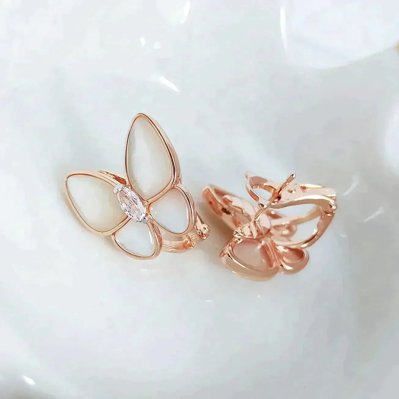 [Rose Jewellery]BUTTERFLY MOP DIAMOND EARRINGS