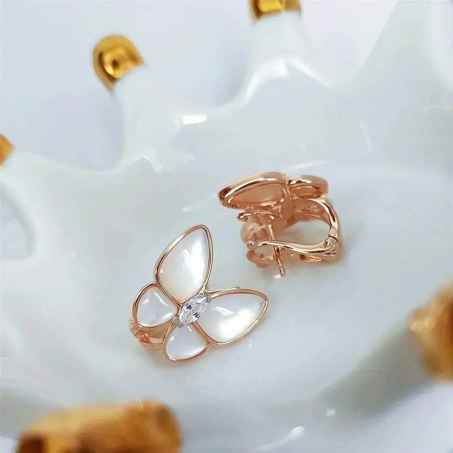 [Rose Jewellery]BUTTERFLY MOP DIAMOND EARRINGS