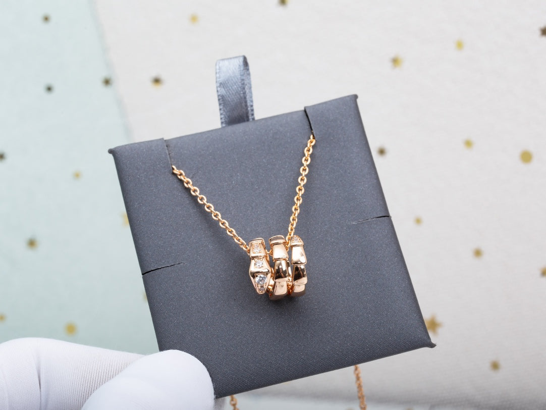 [Rose Jewellery]SERPENTI PINK GOLD NECKLACE DIAMOND