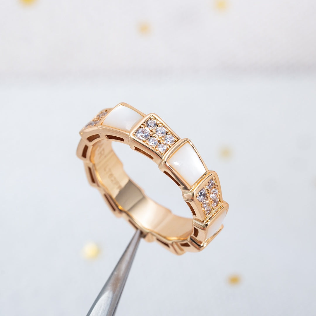 [Rose Jewellery]SERPENTI RING PINK GOLD MOP DIAMOND PAVED 4MM