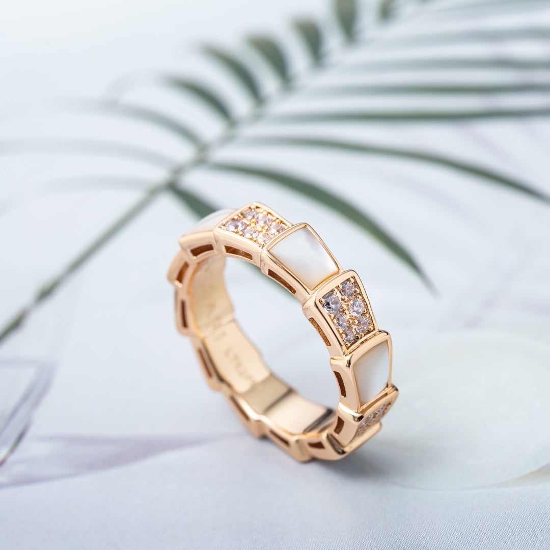 [Rose Jewellery]SERPENTI RING PINK GOLD MOP DIAMOND PAVED 4MM