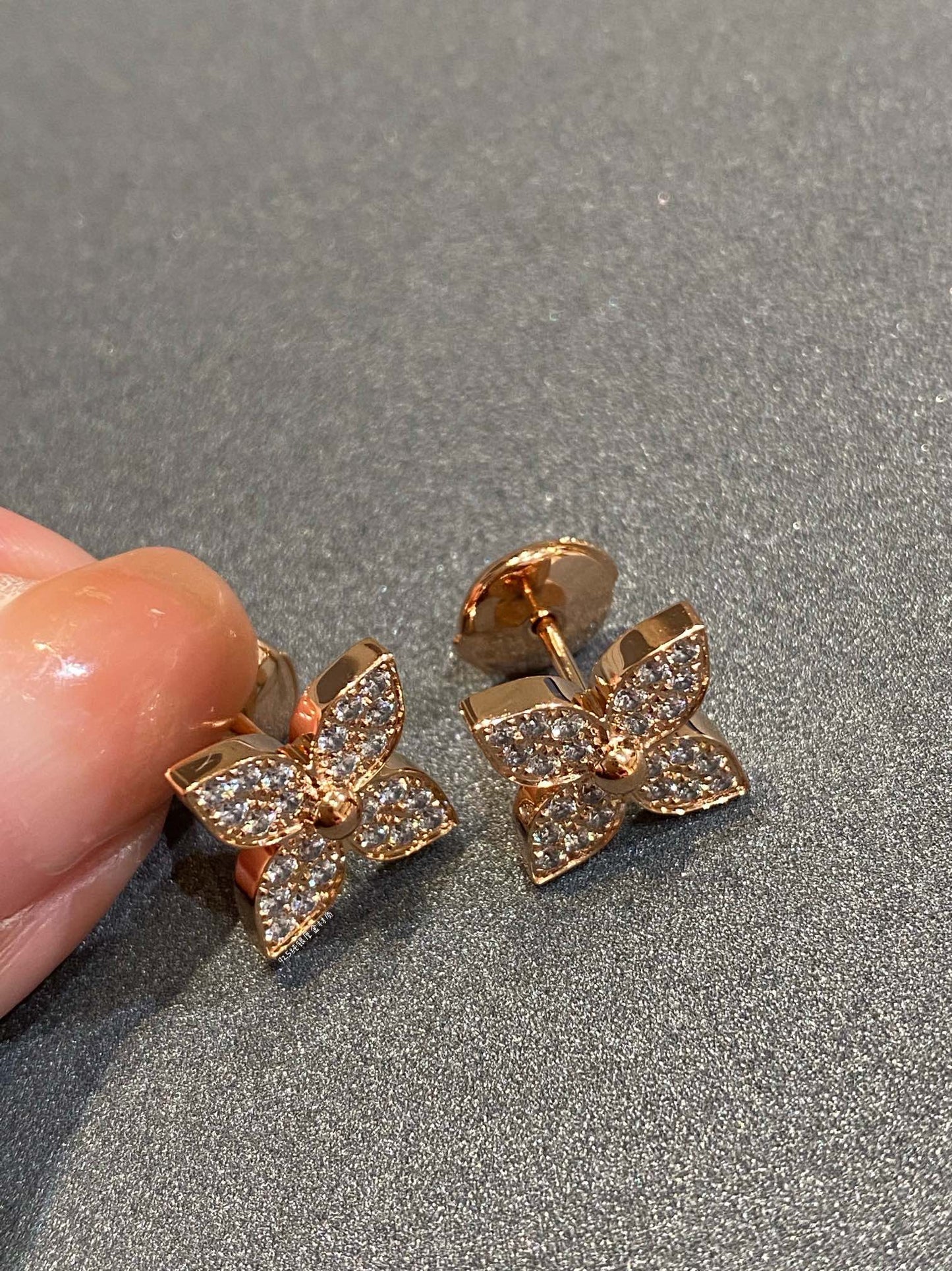 [Rose Jewellery]STAR DIAMOND EARRINGS