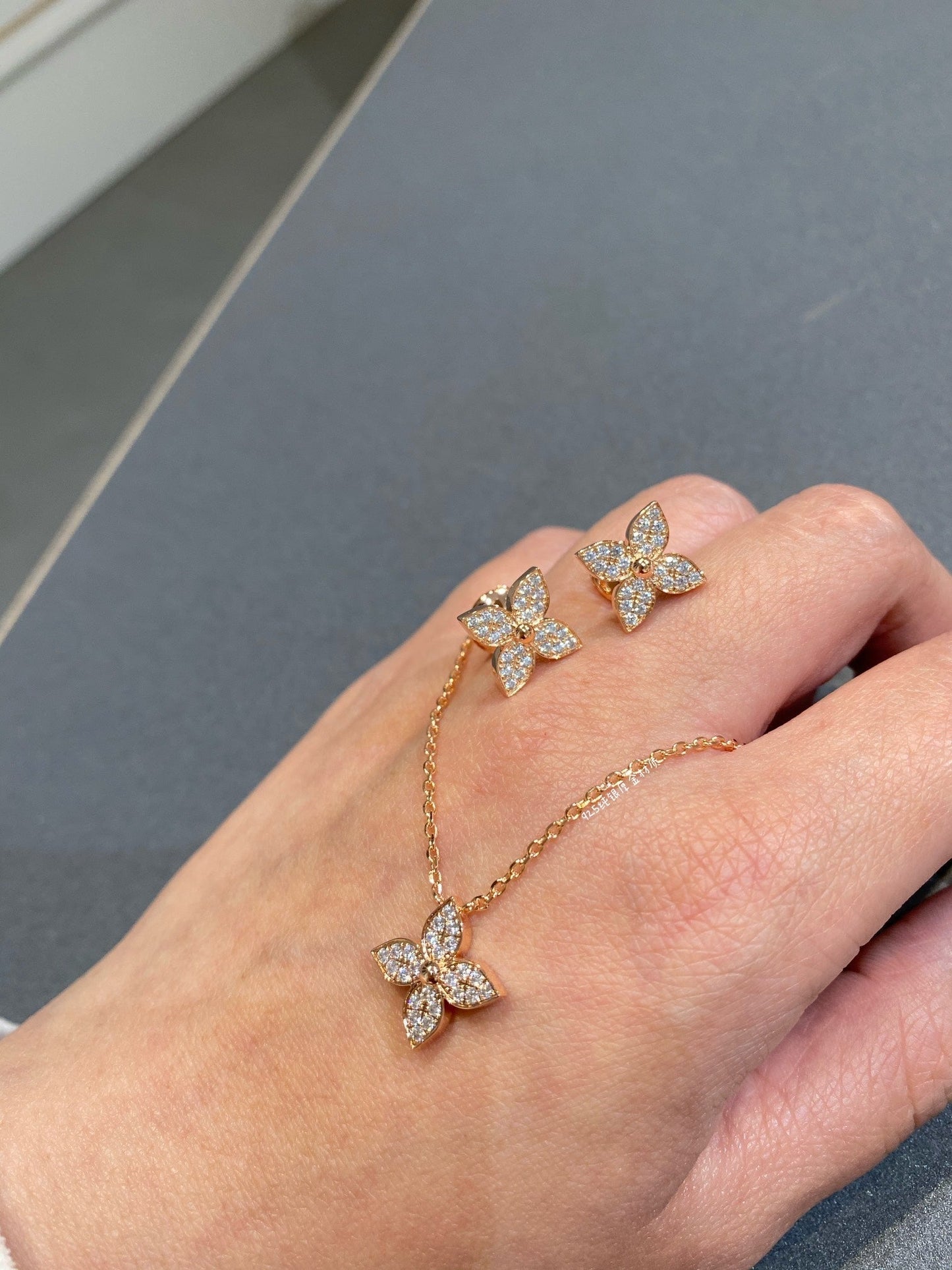 [Rose Jewellery]STAR DIAMOND NECKALCE