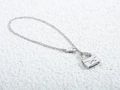 [Rose Jewellery]AMULETTE PEDANT SILVER NECKLACE