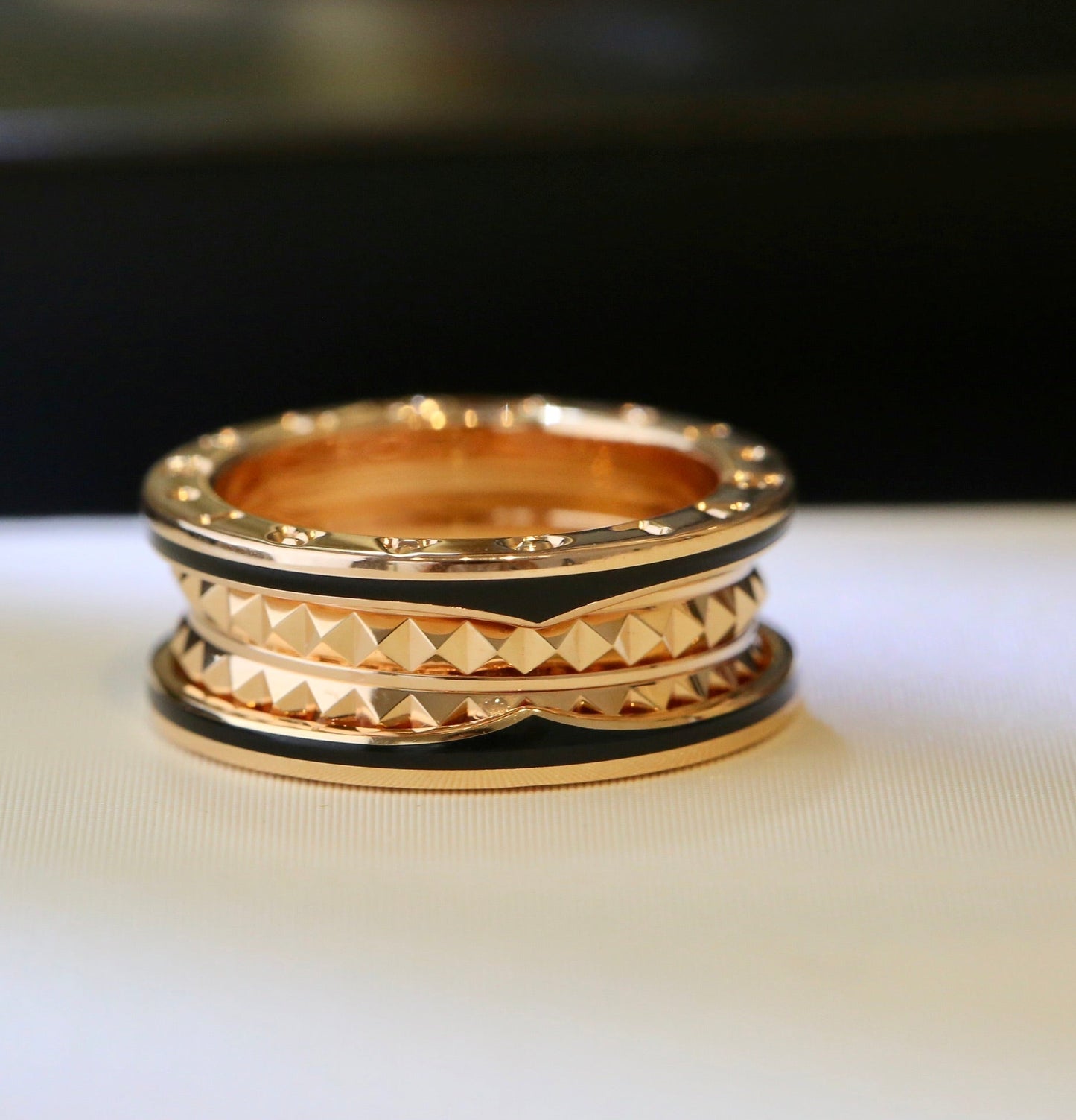 [Rose Jewellery]ZERO 1 GOLD BLACK CERAMIC RING