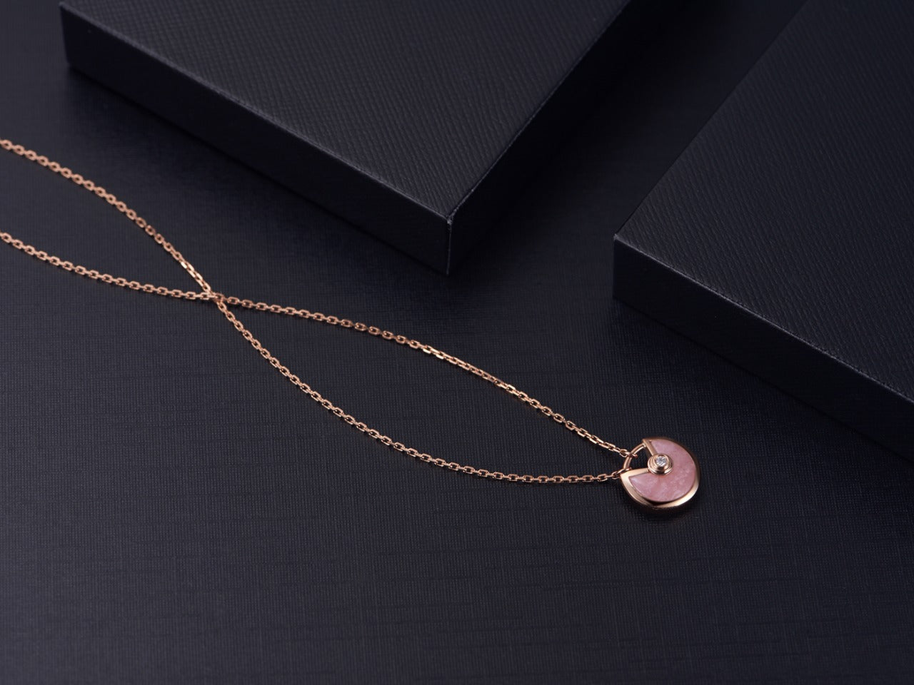 [Rose Jewellery]AMULETTE ROSE GOLD PINK MOP NECKLACE