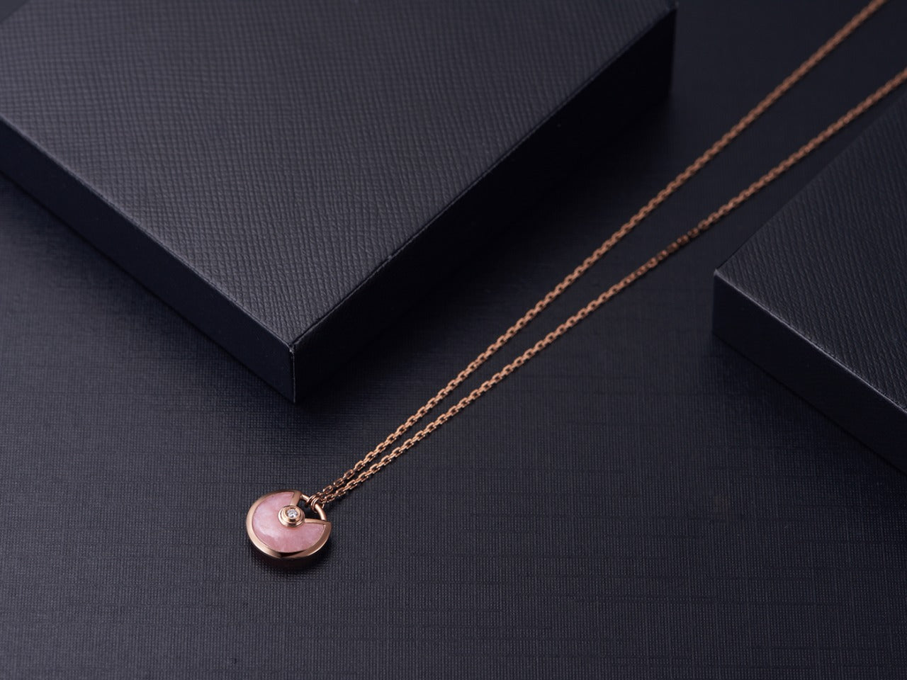 [Rose Jewellery]AMULETTE ROSE GOLD PINK MOP NECKLACE