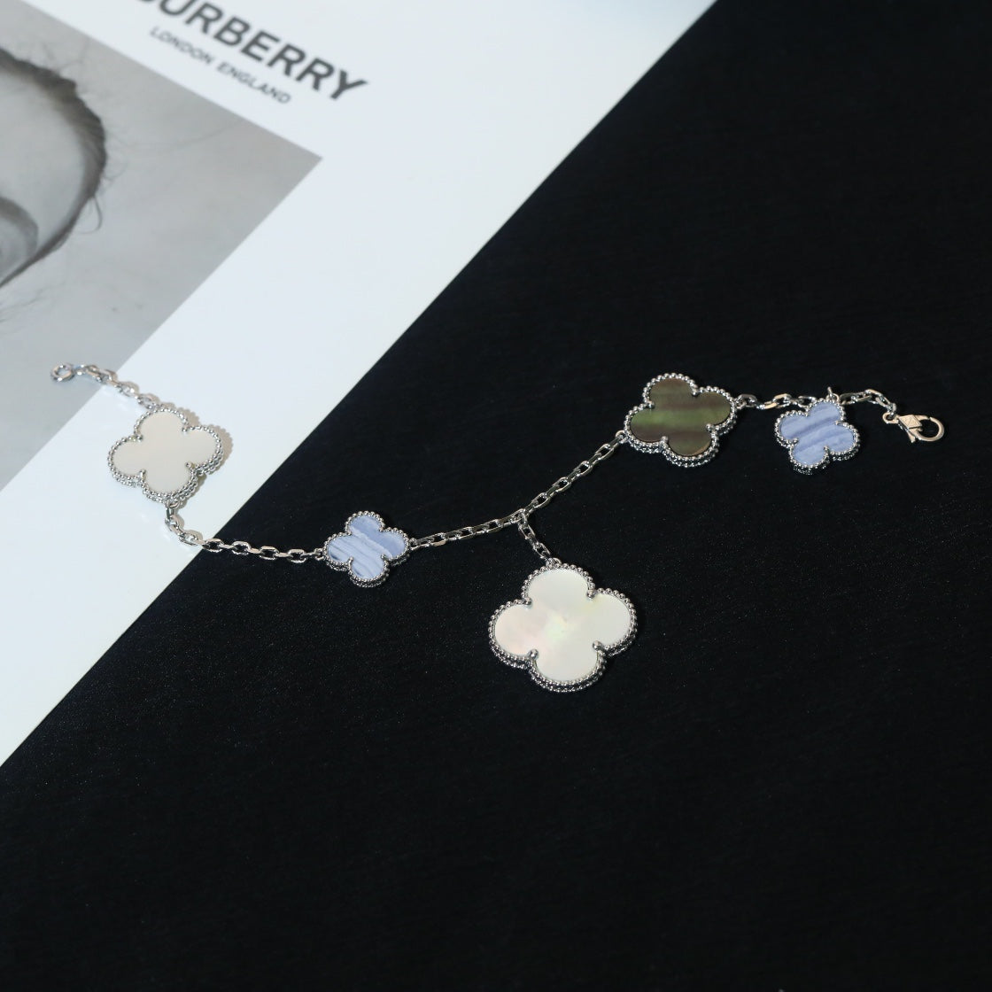 [Rose Jewellery]CLOVER BRACELET 5 MOTIFS MOP CHALCEDONY SILVER