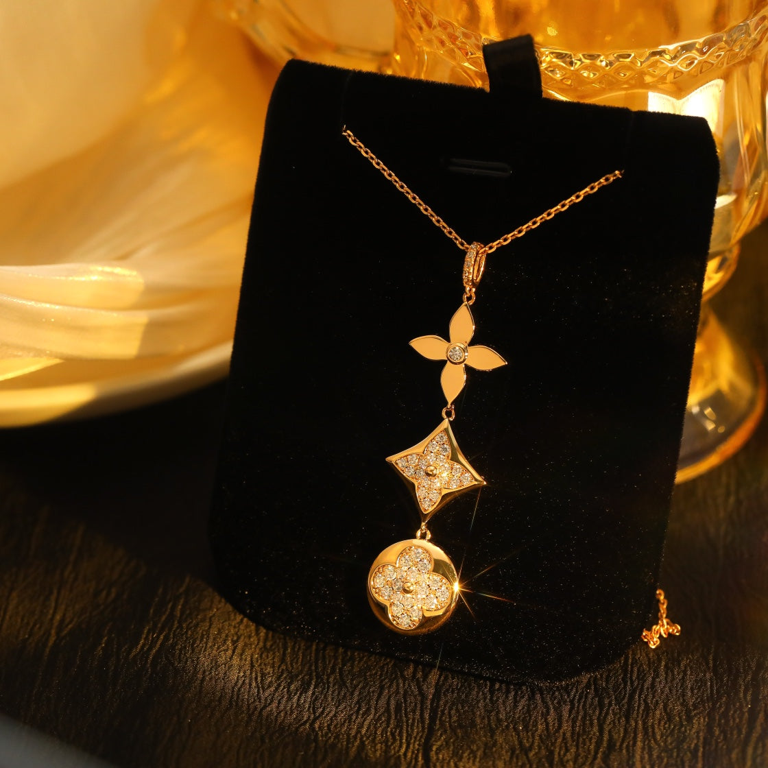 [Rose Jewellery]STAR AND SUN DIAMOND PINK GOLD NECKLACE