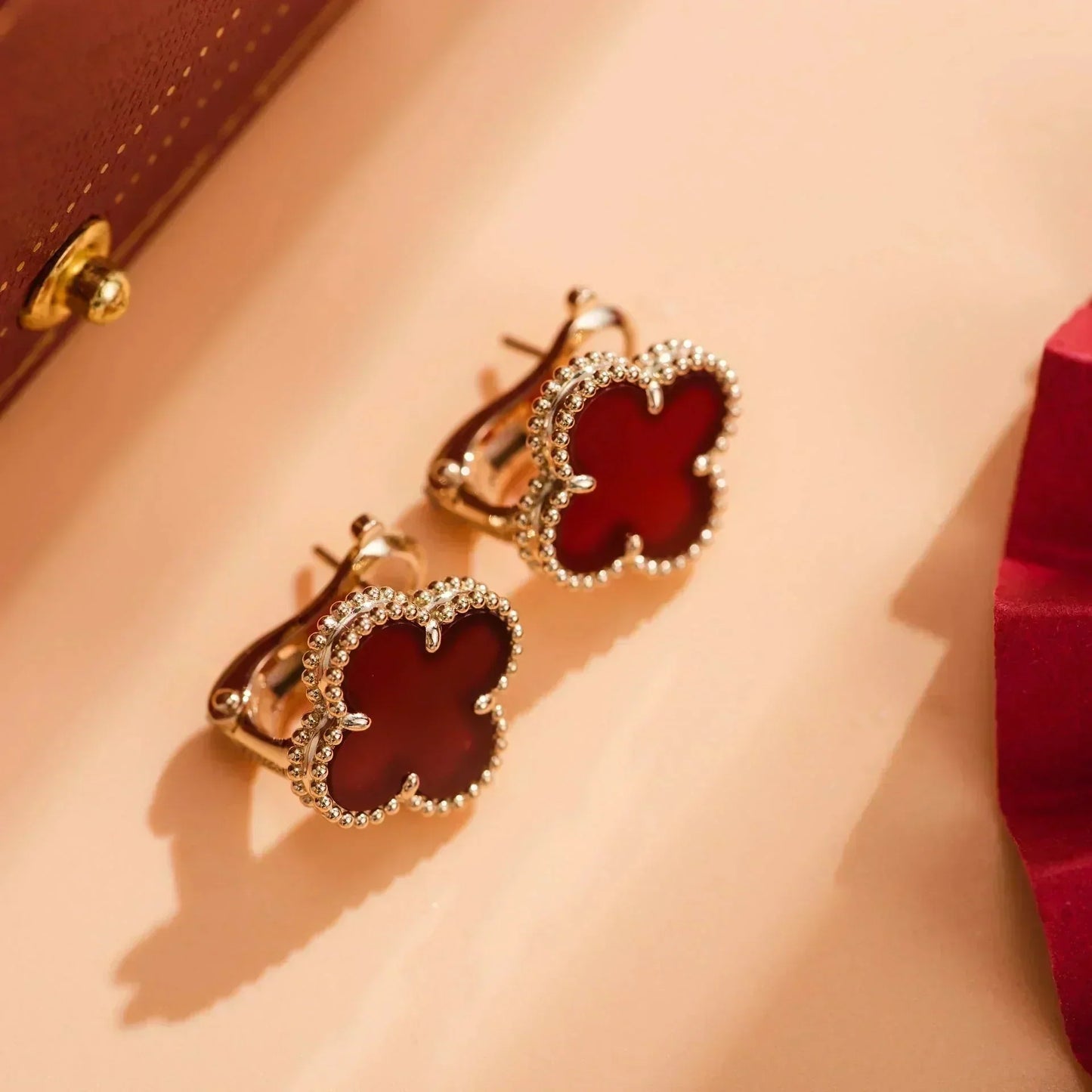 [Rose Jewellery]CLOVER MEDIUM 1 MOTIFS CARNELIAN  EARRINGS