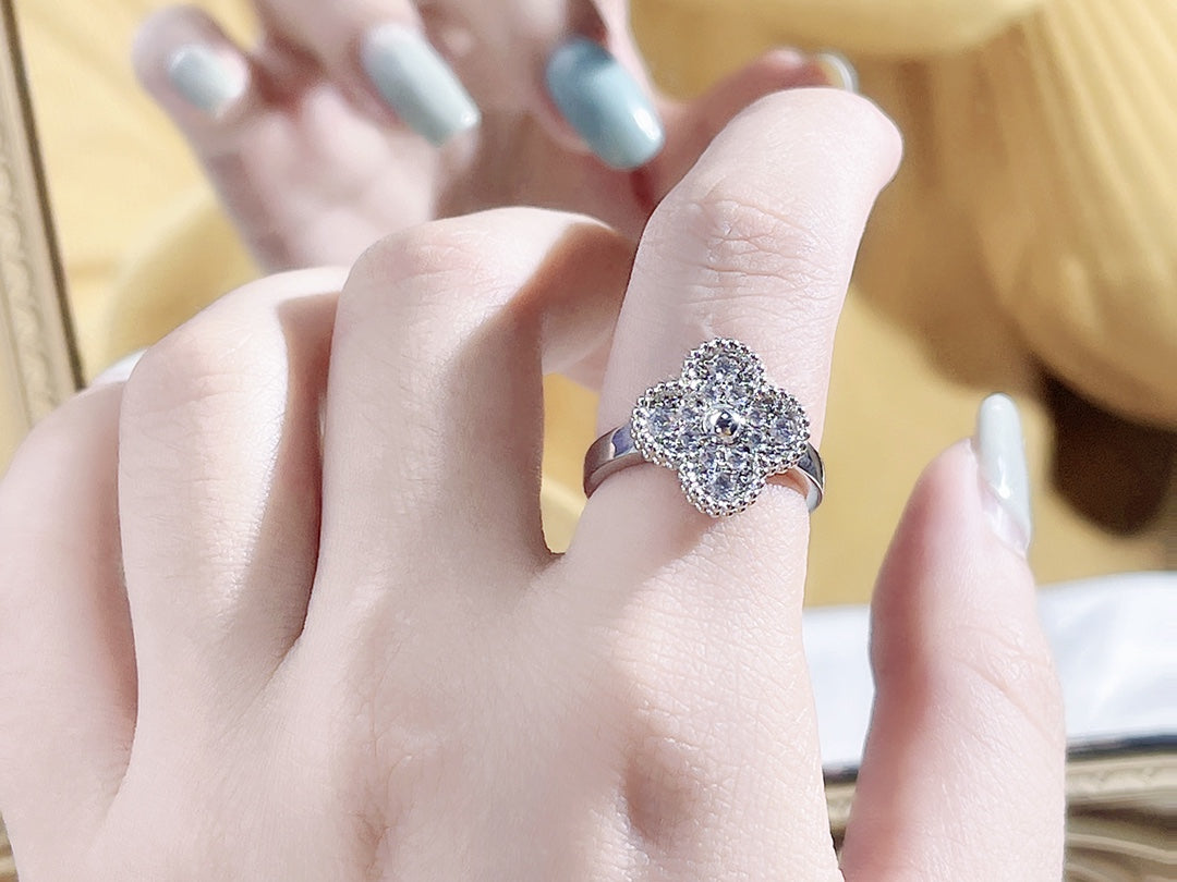 [Rose Jewellery]CLOVER DIAMOND RING