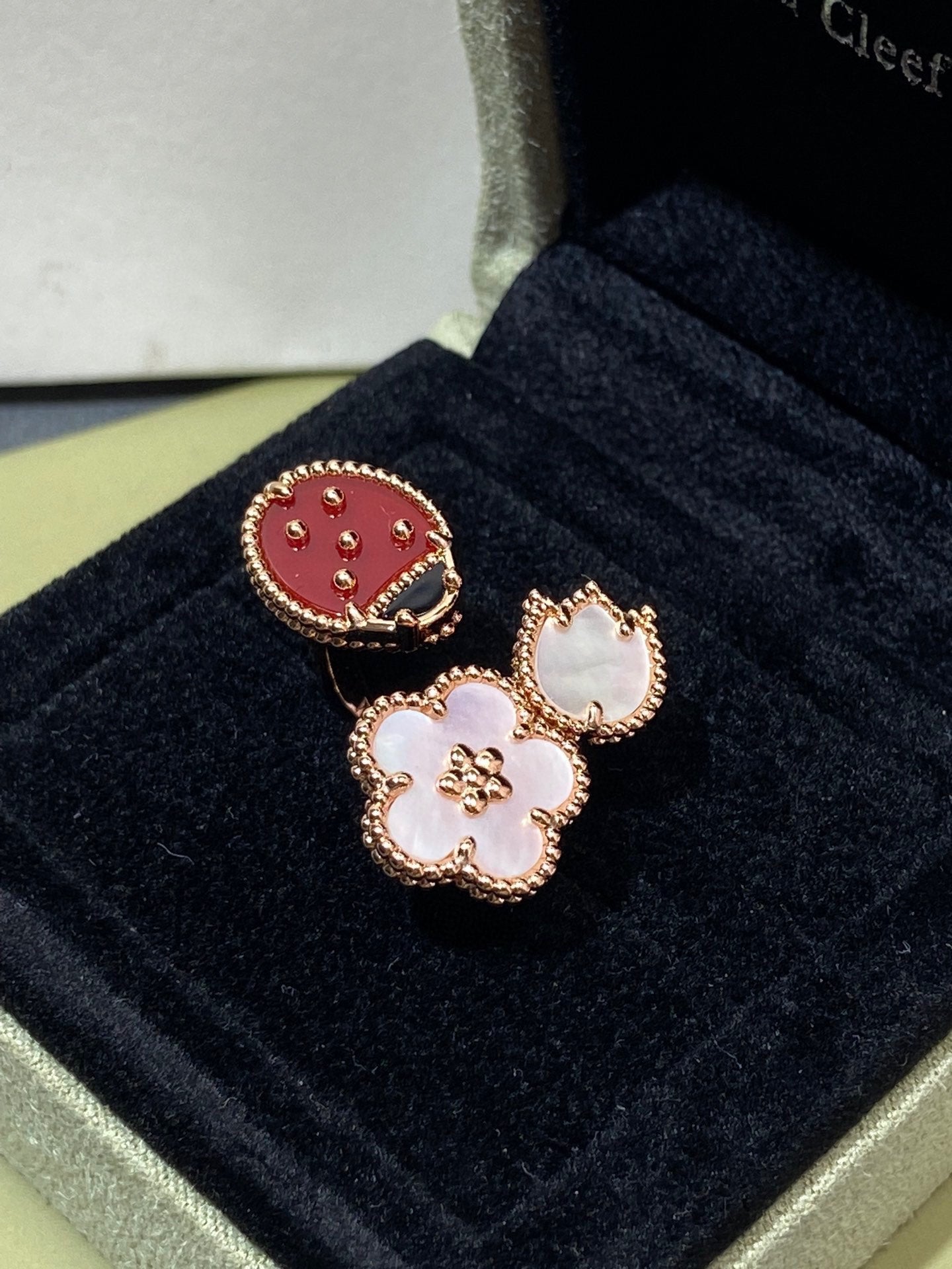 [Rose Jewellery]LUCKY 3 MOTIF ROSE GOLD RING