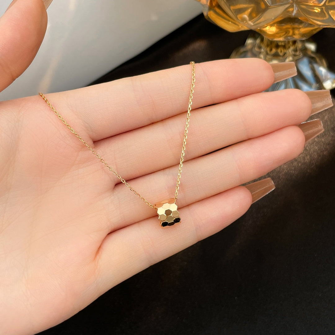 [Rose Jewellery]BEE MINI NECKLACE