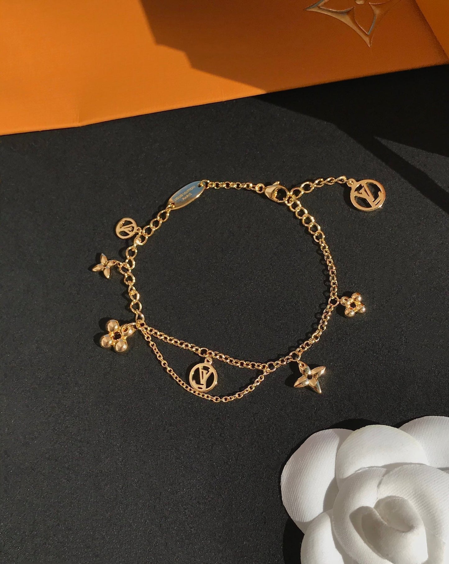 [Rose Jewellery]LV BLOOMING PINK GOLD MOP BRACELET