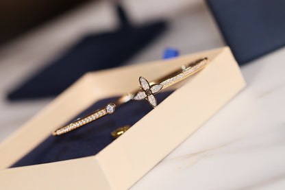 [Rose Jewellery]LV IDYLLE GOLD OPEN BRACELET DIAMOND PAVED