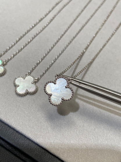 [Rose Jewellery]CLOVER MEDIUM SILVER WHITE MOP NECKLACE