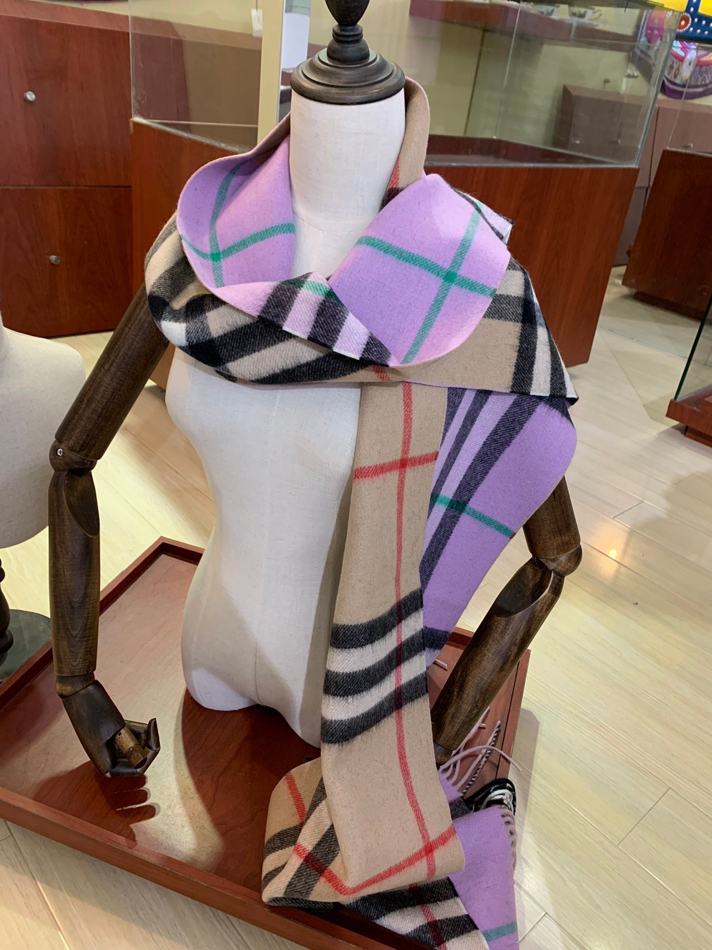 LONG SCARF 250 CM IN LIGHT PINK AND BEIGE CASHMERE 410471