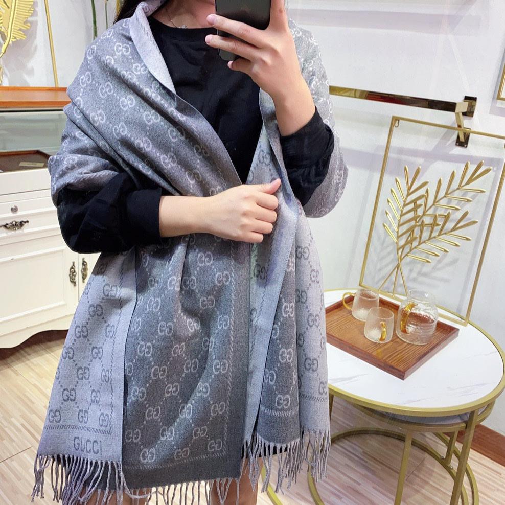 JACQUARD PATTERN KNIT SCARF 180 CM IN COOL GRAY WOOL 402421