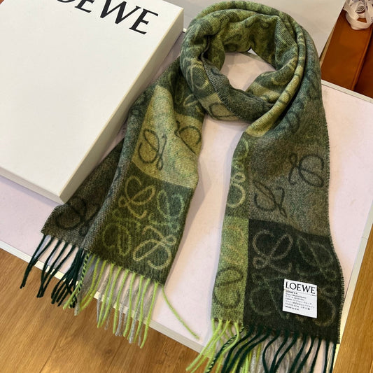 SCARF 180 CM IN BOTTLE GREEN MIX KHAKI WOOL AND CASHMERE 410100