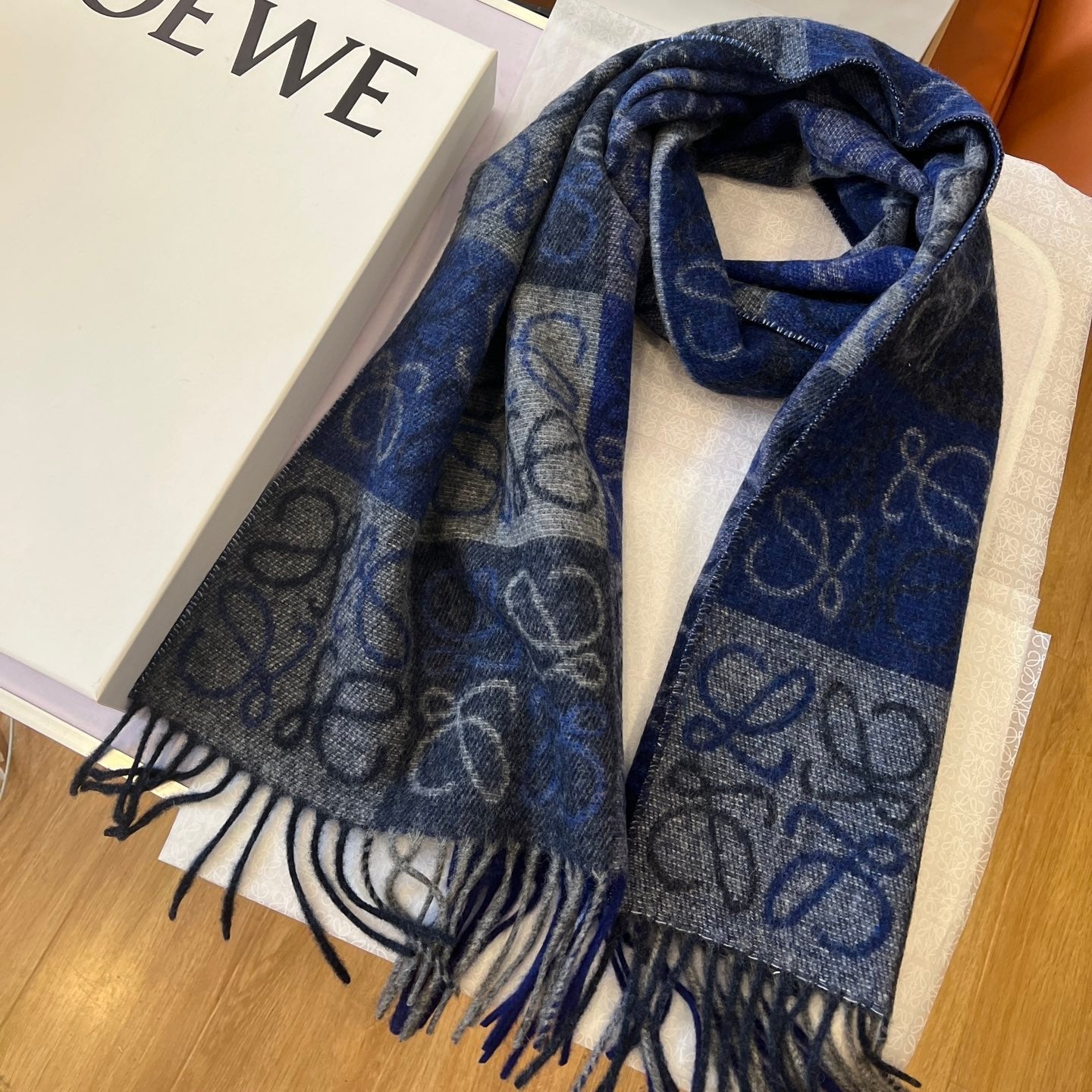 SCARF 180 CM IN BLUE WOOL AND CASHMERE 410102