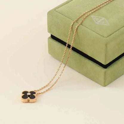 [Rose Jewellery]CLOVER 15MM DIAMOND ONYX NECKLACE