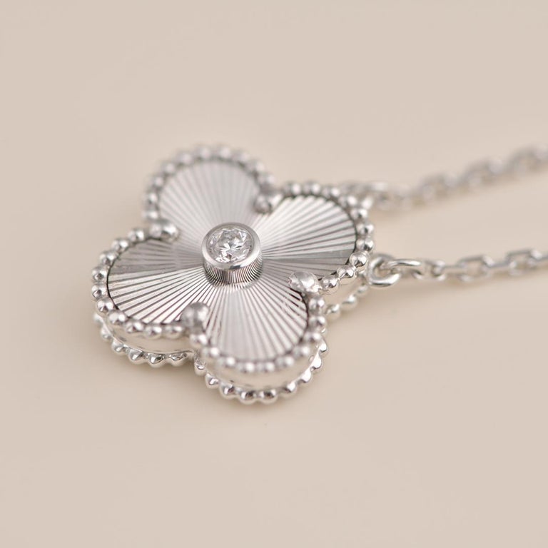 [Rose Jewellery]CLOVER  15MM DIAMOND LASER NECKLACE SILVER