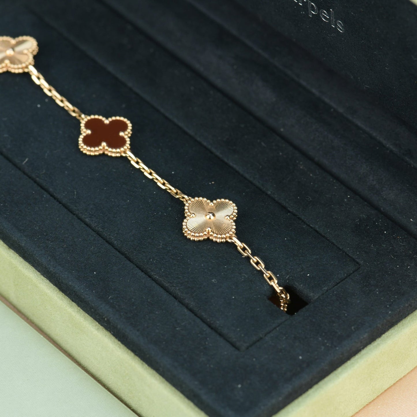 [Rose Jewellery]CLOVER  5 MOTIFS CARNELIAN GOLD BRACELET