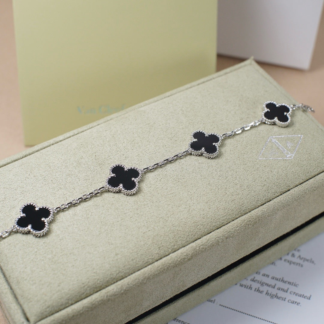 [Rose Jewellery]CLOVER 5 MOTIF ONYXS  BRACELET SILVER