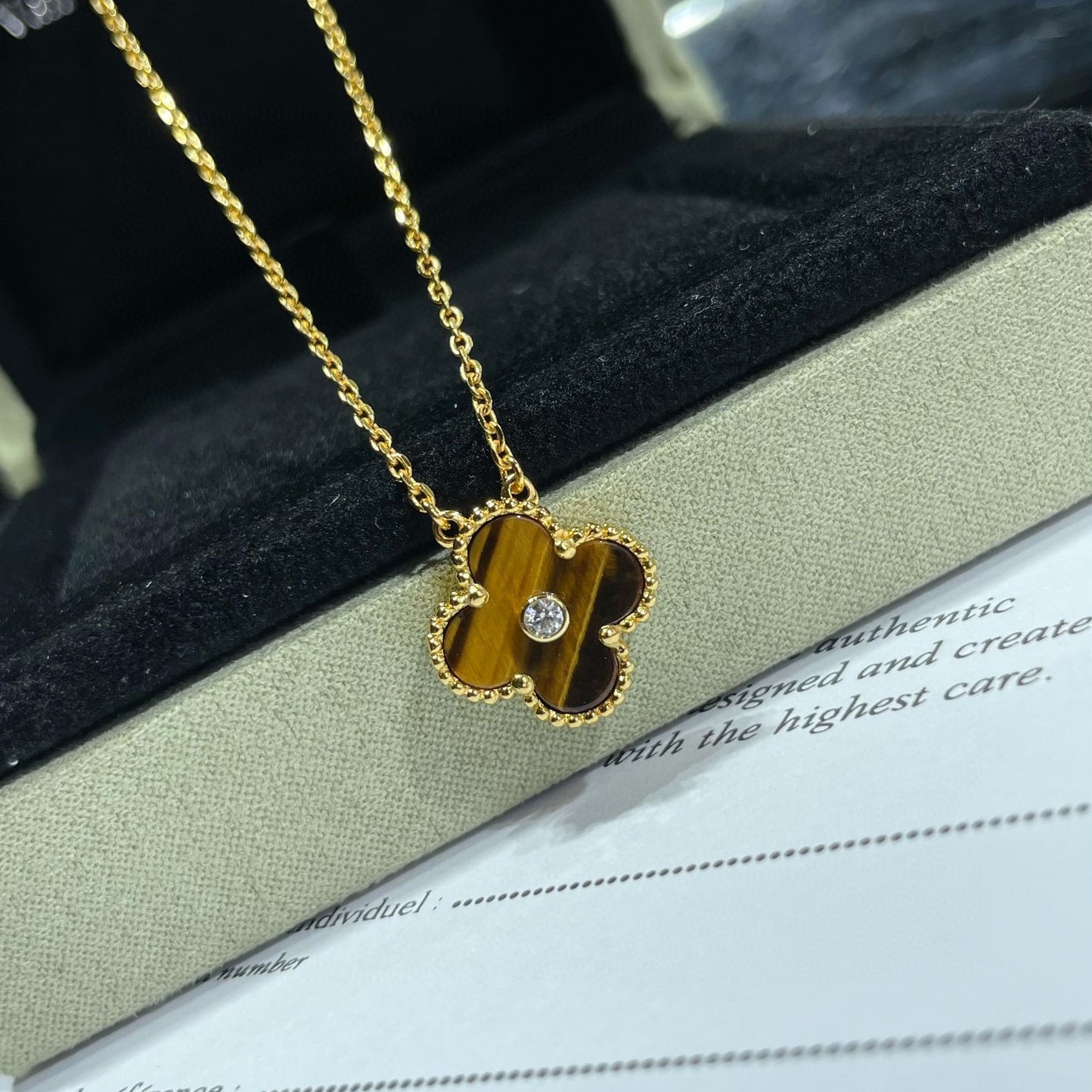 [Rose Jewellery]CLOVER 15MM DIAMOND AND YELLOW TIGER'S EYE AGATE necklace