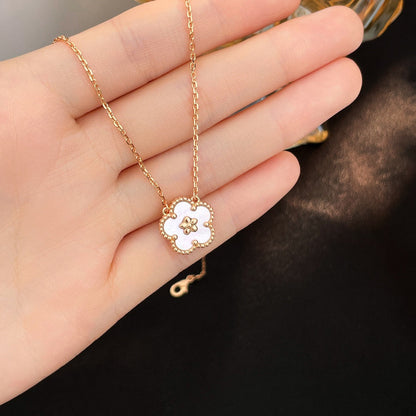 [Rose Jewellery]LUCKY  WHITE MOP  PLUM BLOSSOM NECKLACE