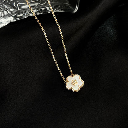 [Rose Jewellery]LUCKY  WHITE MOP  PLUM BLOSSOM NECKLACE