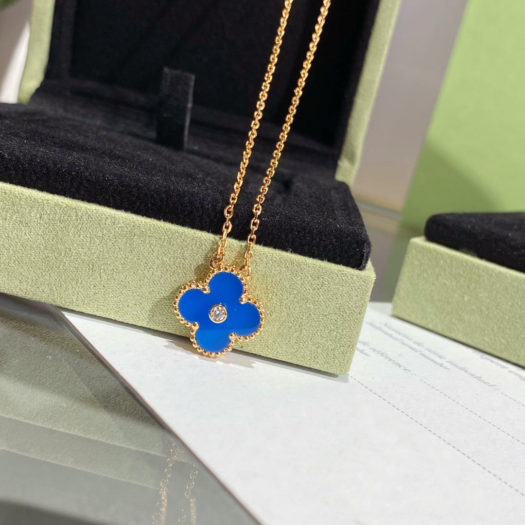 [Rose Jewellery]CLOVER 15MM DIAMOND AND BLUE AGATE NECKLACE