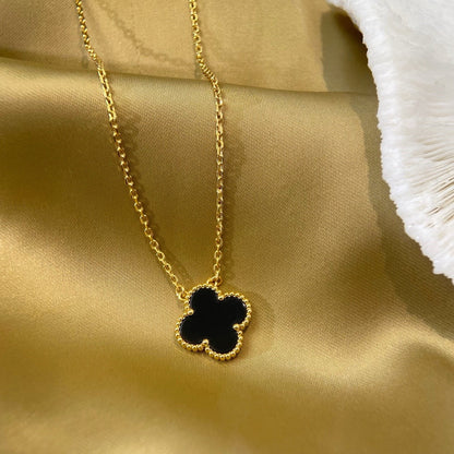 [Rose Jewellery]CLOVER 15MM BLACK ONYX SINGLE FLOWER NECKLACE