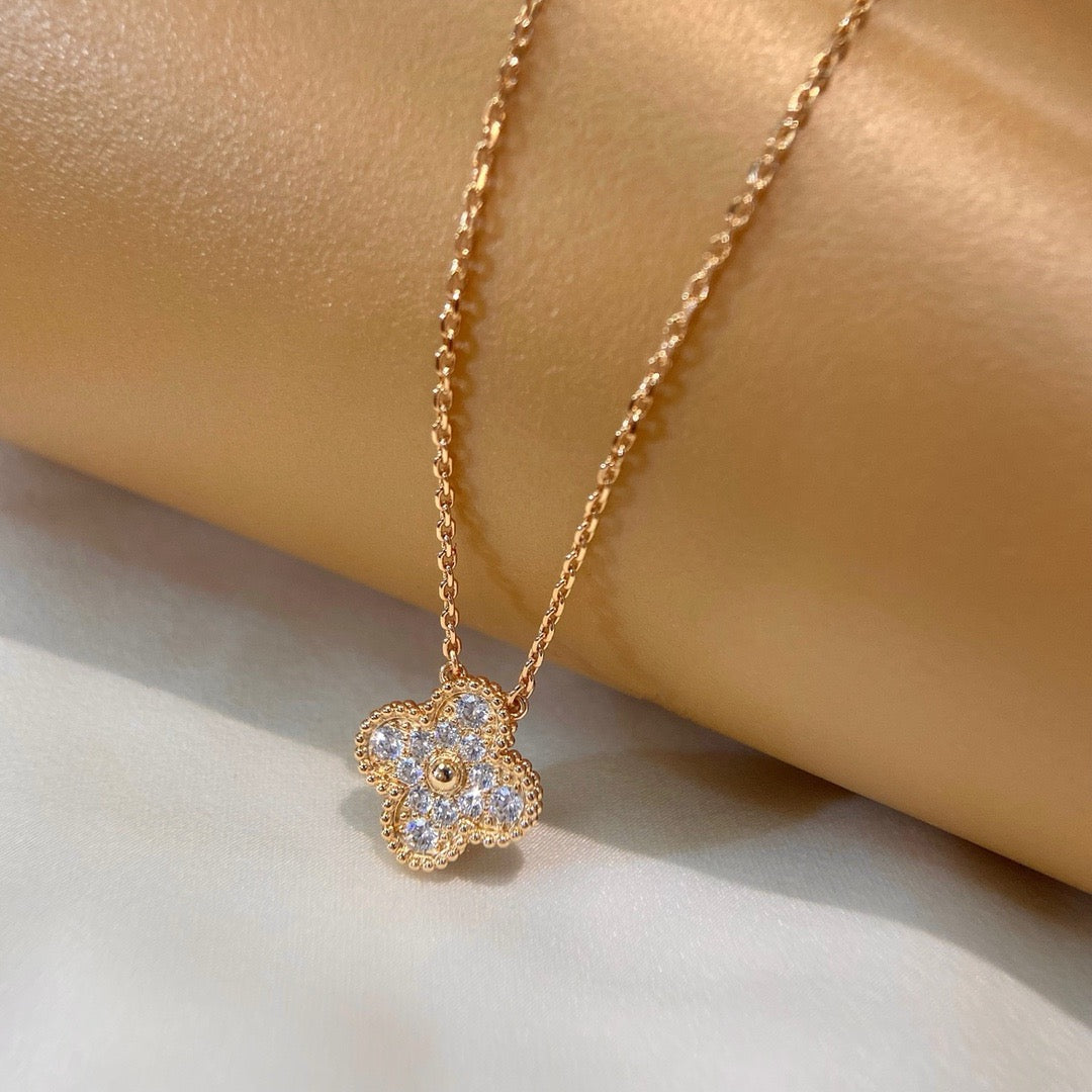 [Rose Jewellery]CLOVER 15MM DIAMOND SINGLE FLOWER NECKLACE