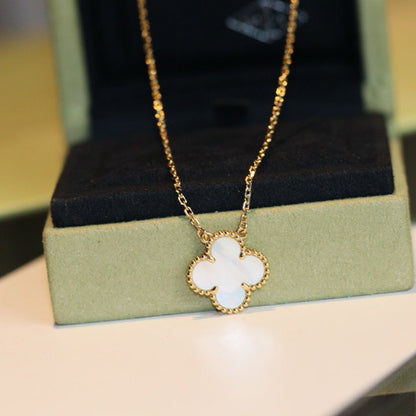 [Rose Jewellery]CLOVER  15MM WHITE MOTHER-OF-PEARL NECKLACE