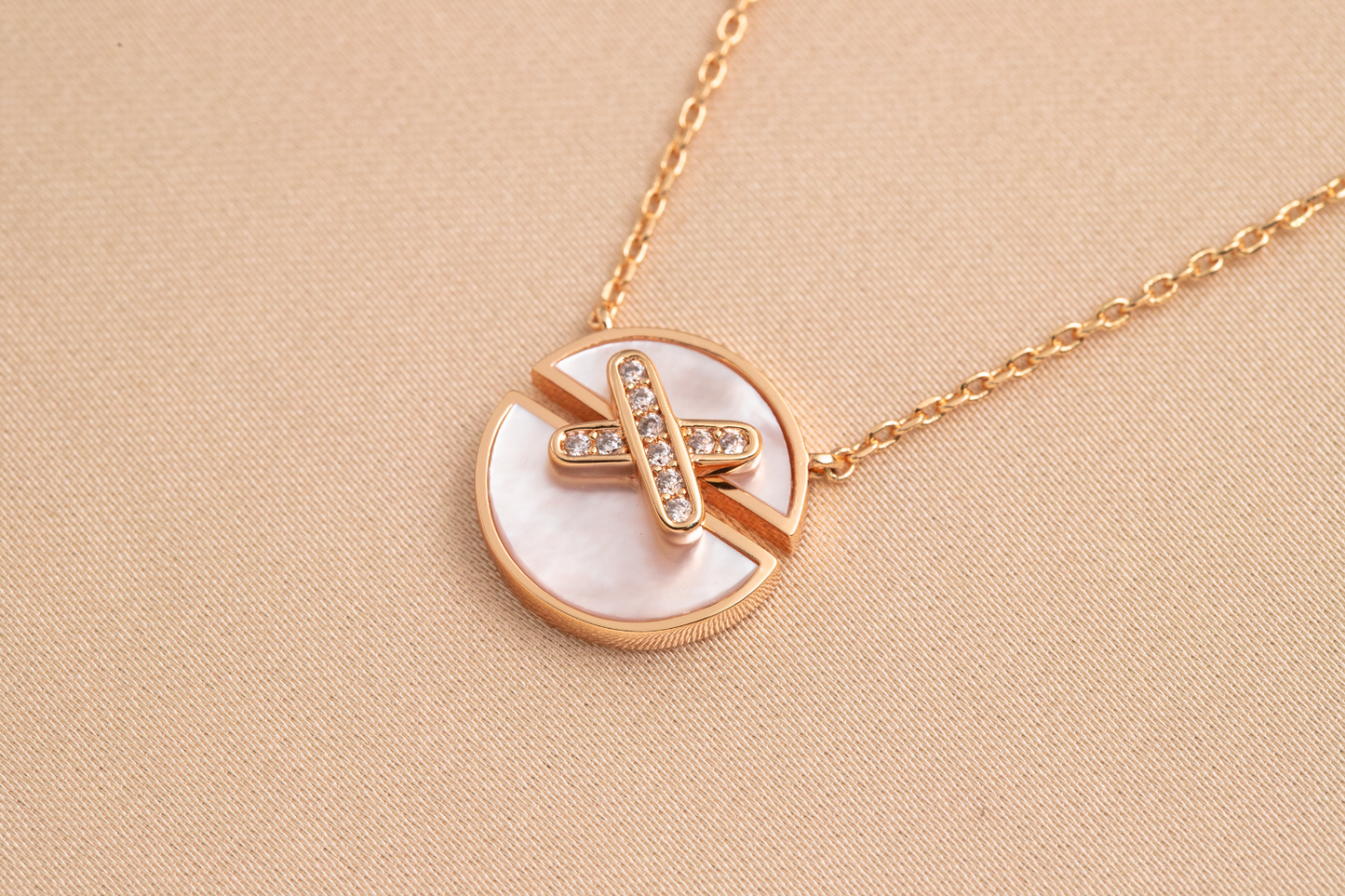 [Rose Jewellery]JEUX DE PINK GOLD DIAMOND NECKLACE